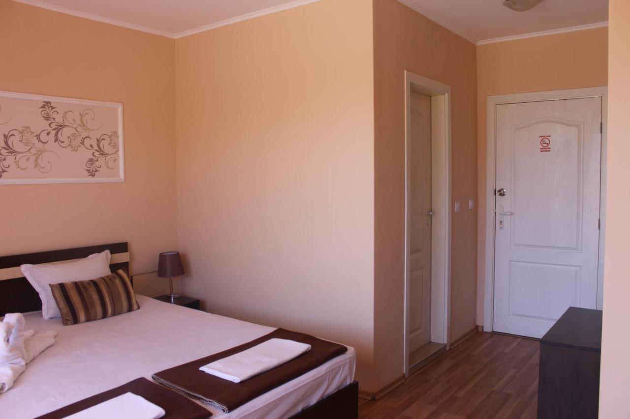 Respekt Guest House Slantschew brjag Exterior foto
